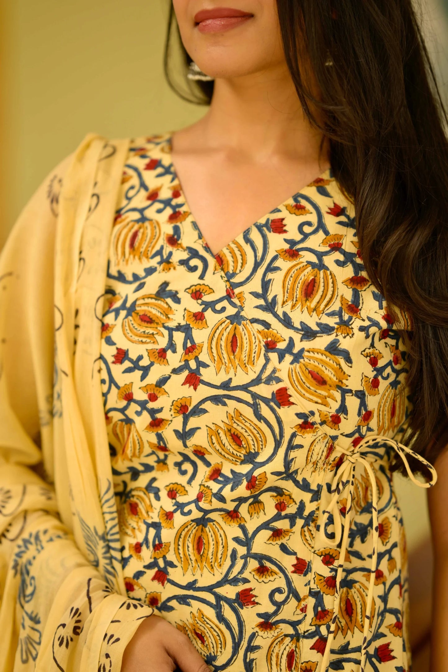 Vintage Floral Comfort Suit image 5
