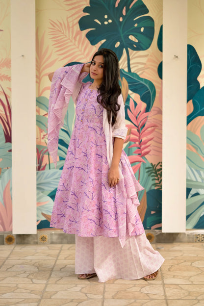 Lavender Bloom Cotton Suit image 2